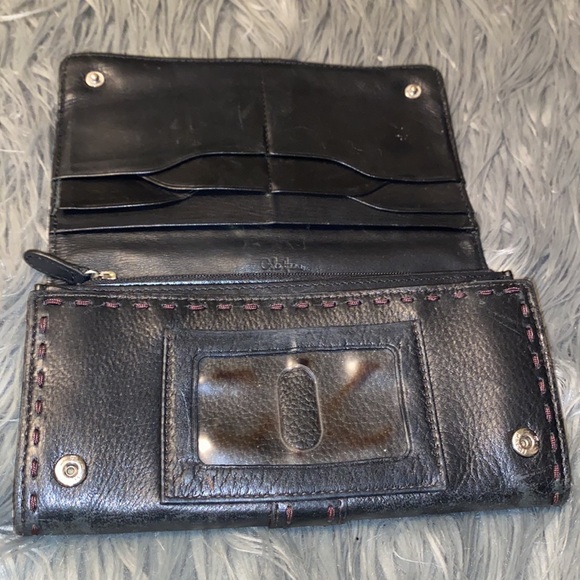 COLE Haan Village Soft Leather Continental Bi-Fold I.D. Wallet - Picture 3 of 9
